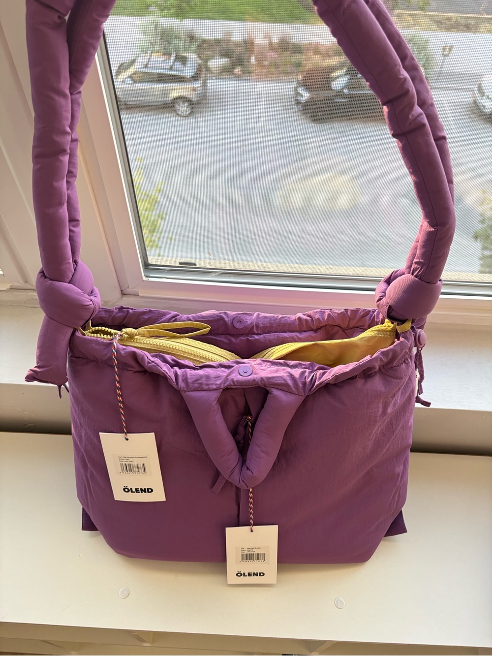 ÖLEND Grape Quilted Tote Bag - Picture 6 of 10